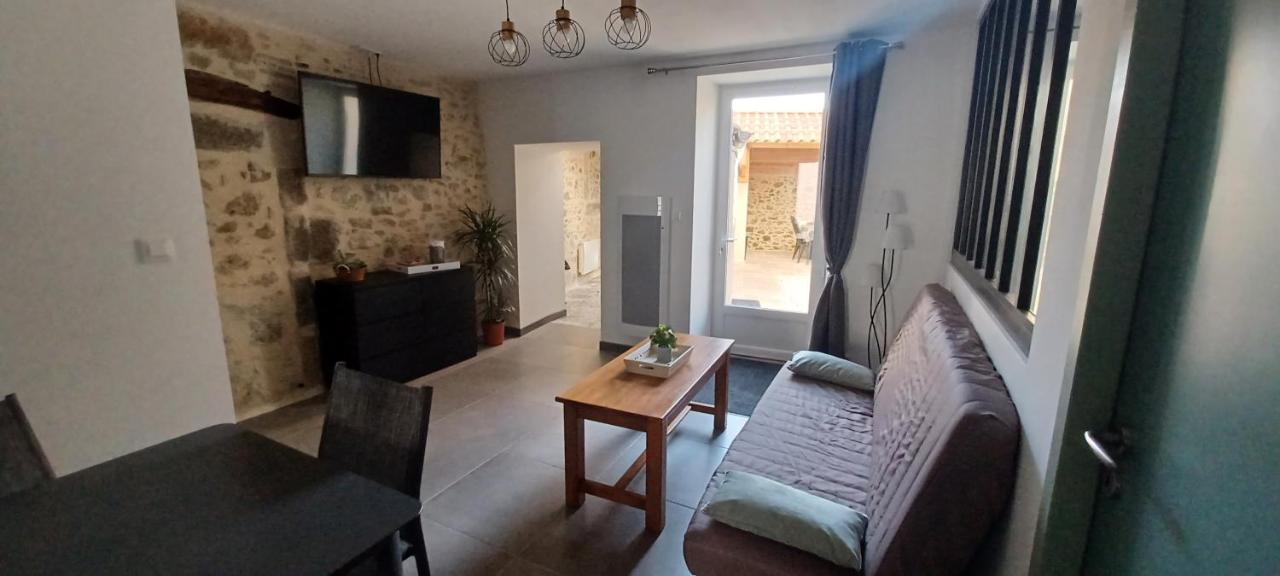 Holiday home De La Fecleval 6 Personnes Proche Du Puy Dufou Saint-Mesmin (Vendee)